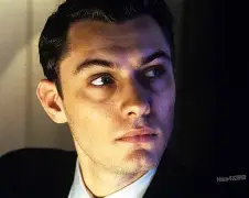 千钧一发十二生肖一指哪个